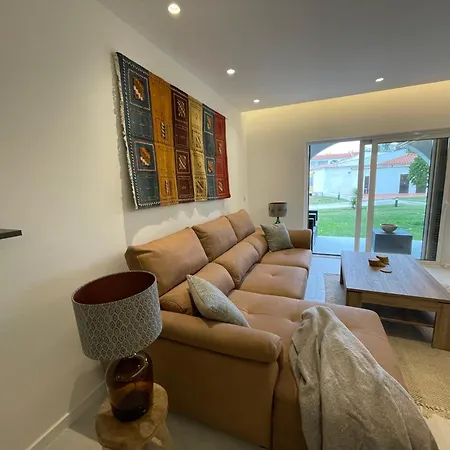 Modern With Balcony And Direct Access To The Pool * 阿尔布费拉