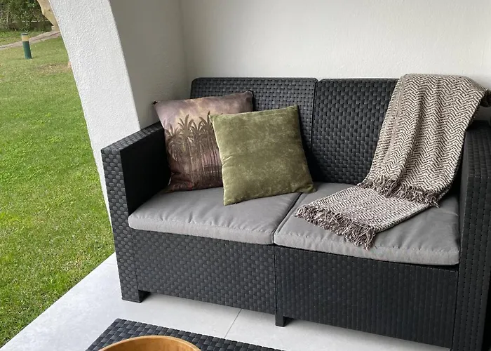 Modern With Balcony And Direct Access To The Pool * 알부페이라