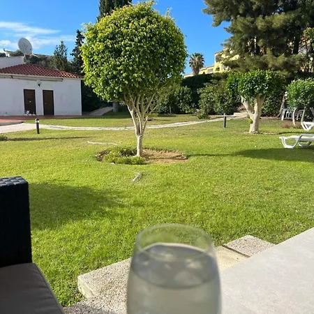 Modern With Balcony And Direct Access To The Pool Apartament